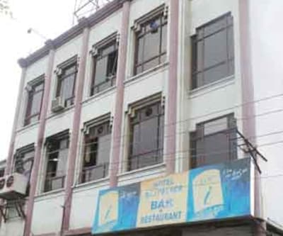 Hotel Raj Palace
